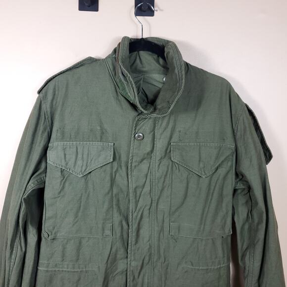 Army Surplus Cold Weather Field Full Zip Coat in green Size XS - Picture 2 of 12